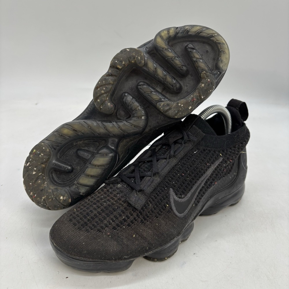 Nike Air Vapormax Shoes Youth 6Y Kids Black  Flyknit Triple Sneaker DB1550-001
